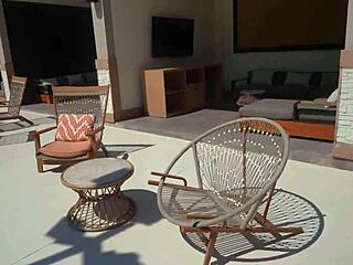 Boss Lays Cougar Pussy on Him!