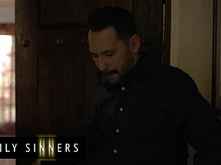 ashley lane horny alone in bed