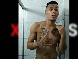 luis fernando dotado says, 'FUCK ME HARD!' in gay encounter