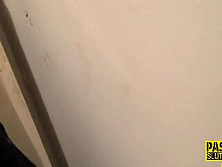 מילף קשורה ועיוורת מואצלת באצבע