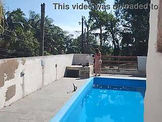 I called the worker on sunday to finish the pool service but waited slutty and he jerked off and came for me