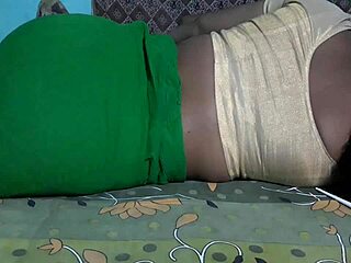 look at desi sanjana aunty's big ass in homemade anal sex with mother in law