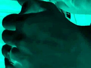 Husband leaves wife at hotel with friend for beer