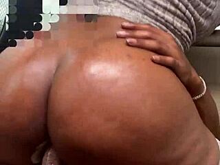 Big Booty Karesha Rides BBC In Car