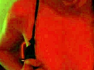 passionate sex in red room ends with cum in mouth - peaky brownies