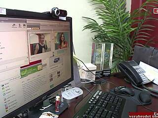 Amateur camgirl allows big cock user to fuck her pussy, ending in cum facial