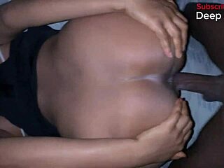 جنس عسكري مع صديقة في السكن