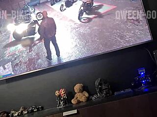 Stepbro, I lost the game bet, your turn to lick me