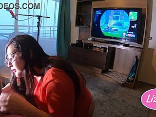 i help her while she wins in fortnite