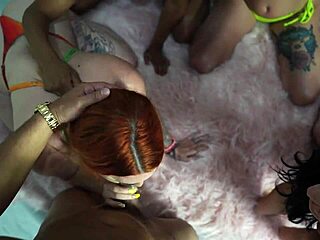 i got a blowbang from 5 fat latina girls.