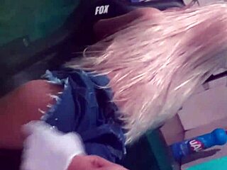 que delicia de loirinha sex toy, anal with toys in public outdoor