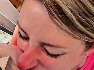 Him and her deepthroat session 😍