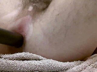 Aku Colmek Pantat Basahku