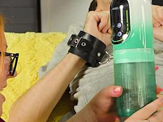 My step mom caught me jerking off and milked my cum 😏