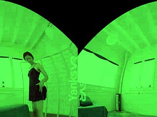 Amateur Hedera Climaxes Hard!