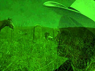 Brooke Ballentyne fucks the ranch hand outdoors!