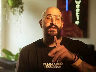 Latina cheater rides big ass in cowgirl position