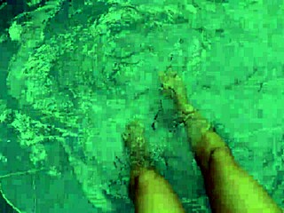 While boyfriends are away, my friend and I lick each other's pussies 😘 - Allison Sweet