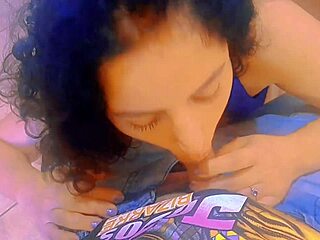 Babyluna939 lets childhood friend satisfy desires!