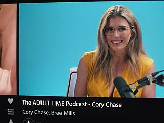 River Lynn Catches Stepmom Annie King Fingering Her Bestie Gal Ritchie's Pussy.