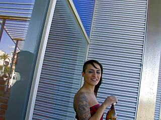 Delilah Strong Has a Durable Vagina