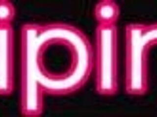 Uživam kažeš svoje obline med sprehodom na prostem