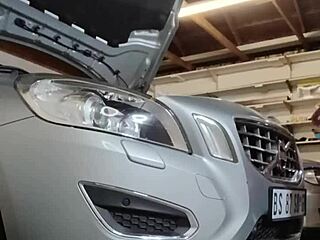 Bellajames car breaks down so she pays mechanic with shaved pussy sex