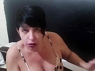 I love sucking my toes just for you