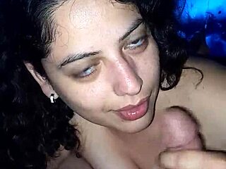 Salteña petera begs for all the cum in homemade blowjob with latina swallowing!