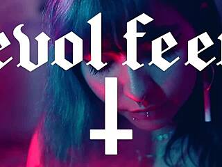 i show my pretty small 18+ feet