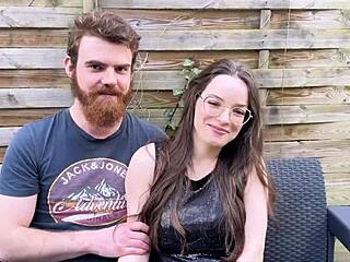 Katerina petite coquine adore le sexe à plusieurs