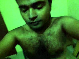 I tried Mayanmandev shaved look for my solo modeling session