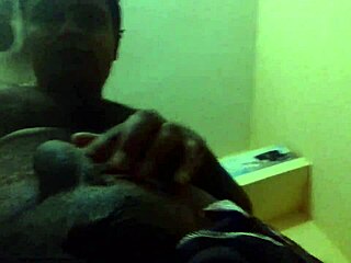 I tried Mayanmandev shaved look for my solo modeling session