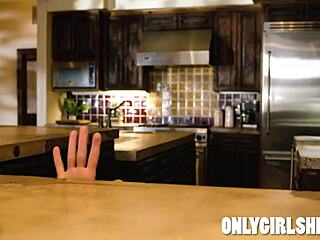 اعتراف عشق أشلين وسيري تفركان كساسهما للقذف