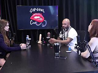 Тати Уег в развратен чат на Sensualcast - Част 2