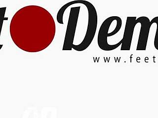 Jamie your boyfriend is just footfucking me now