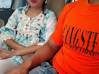 Cute desi indian saara bhabhi fucked with huge dick in outdoor car