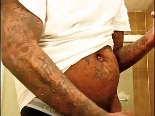 Youngstarbrazy Warming Up For New Content With Tattoo And Young Vibes