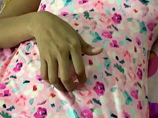 i caught my curvy latina roommate masturbating and she let me film our real homemade video