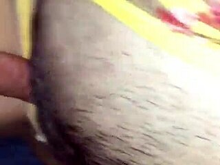 follando con mi amiguita y su co�o h�medo