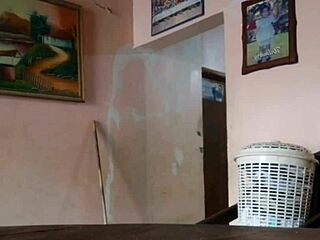 morena latina with big ass seduces stepdad