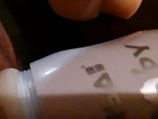 Hey, this is my first time using a toy on my pussy and it feels wild