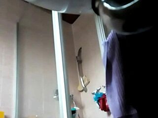 Sexy Amonwan appearance