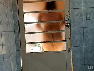 What Happens When Crossdressing Leads to Fascinating Moments Behind the Door with Twerking Surprises