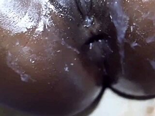 Creampie anal amador caseiro!