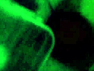 Kralımı ıslak saksoyla emip kreampie almayı seviyorum