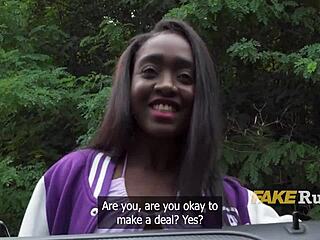 Zwarte Colombiaanse toeriste neukt voor geld zonder pottenkijkers