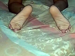 She seduces her best friend sensually until pregnancy, while cuckold husband works tirelessly