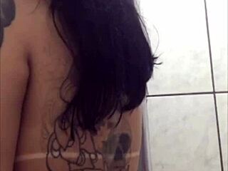 Safada do posto takes it deep in her amateur ass during wild anal assfucking session. She moans loud from the intense sex pounding.