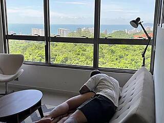 Dormiu sem lençol então meti gostoso sem dó na gostosa with ebony babe riding swollen pussy